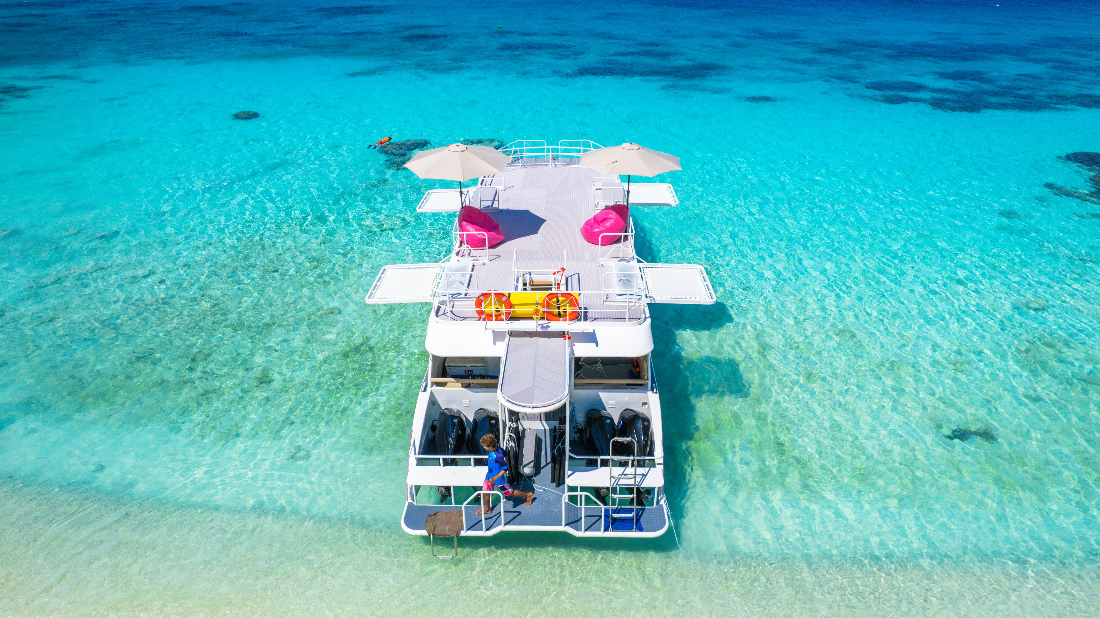 Speed Catamaran 4 Engines-undefined